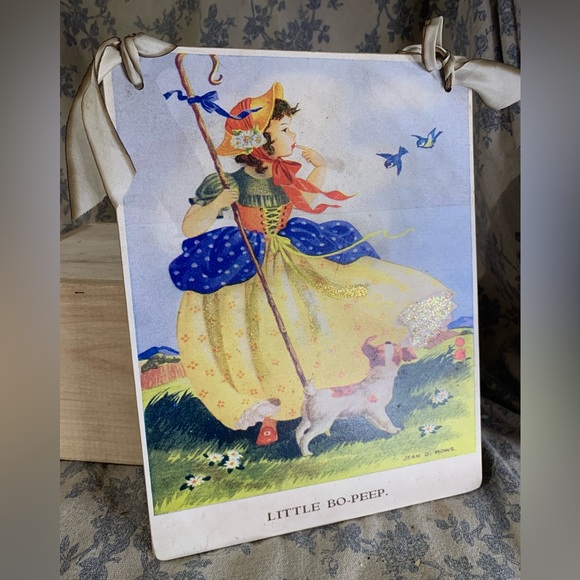 VTG Large Little Bo Peep Postcard with Bow & Glitter Illustrated by Jean D. Howe - Picture 4 of 9